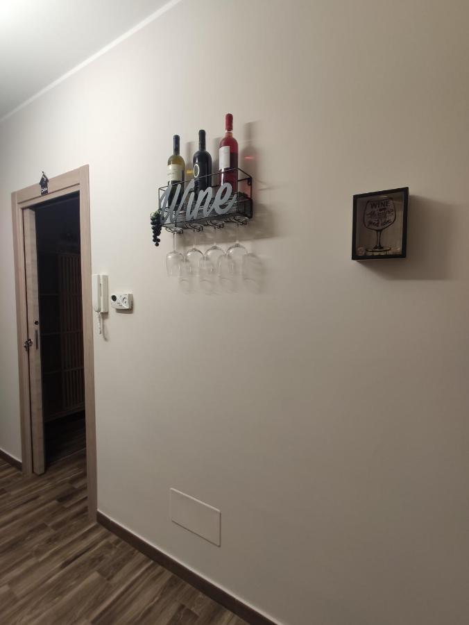 Tizzy Apartment & Rooms Μπάρι Εξωτερικό φωτογραφία