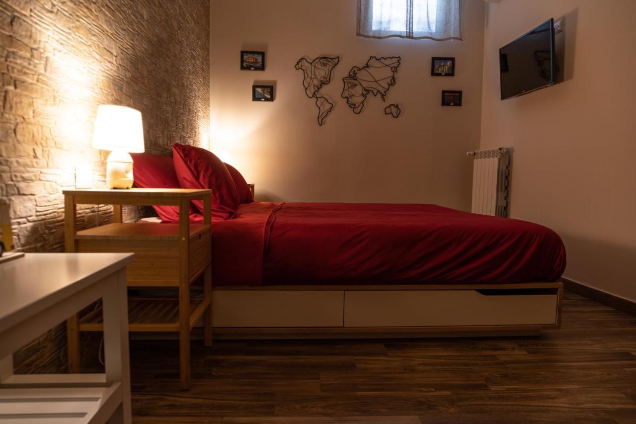 Tizzy Apartment & Rooms Μπάρι Εξωτερικό φωτογραφία