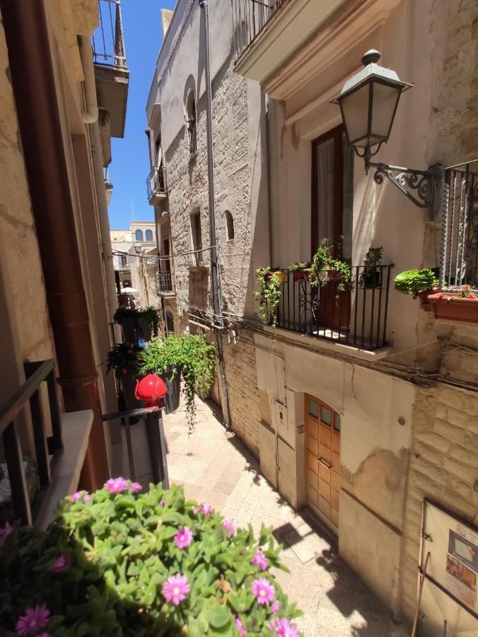 Tizzy Apartment & Rooms Μπάρι Εξωτερικό φωτογραφία